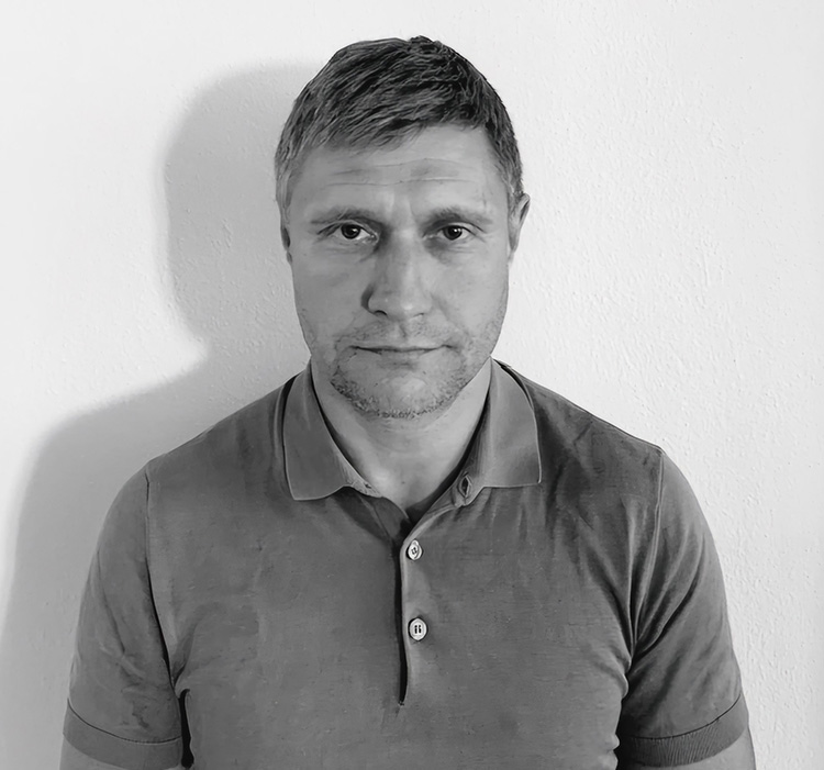 Kirill Lobin<br />
Specialistläkare i psykiatri