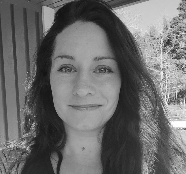 Sabina Lundin<br />
Kontaktperson